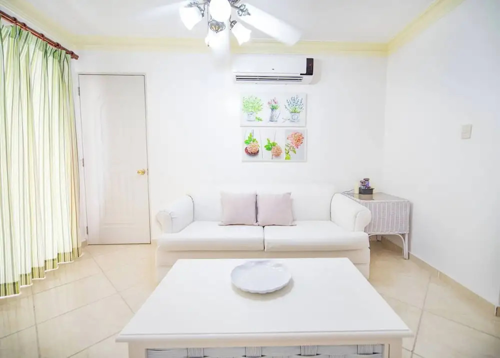 Garden Condos Apt 30 - Lovely 1br Condo W Pool