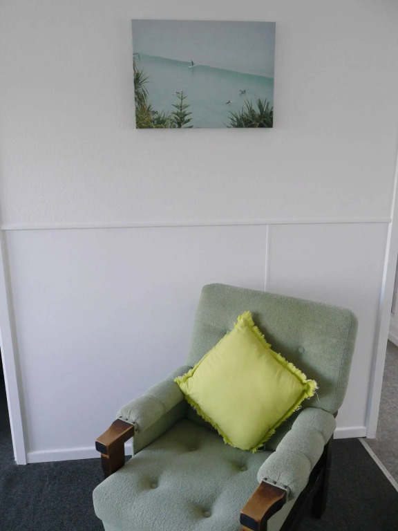 Raglan Palm Beach Motel