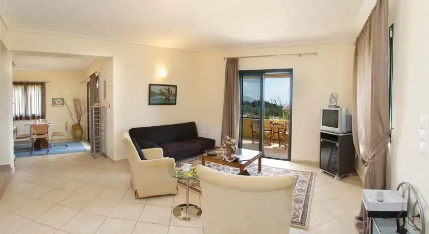 Lizas Villas