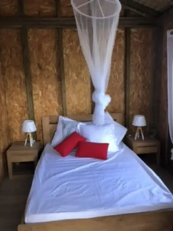House With 2 Bedrooms In Bouillante With Furnished Terrace And Wifi 500 M From The Beach