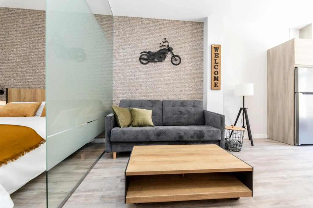 APARTAMENTOS AVENIDA DE AMERICA