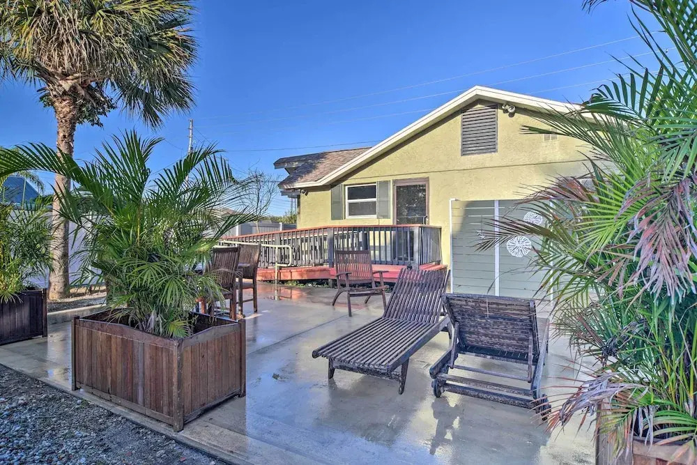 Vibrant Dunedin Getaway w/ Furnished Patio!