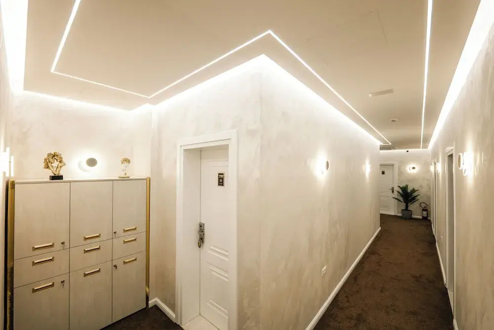 Ambasador Hotel