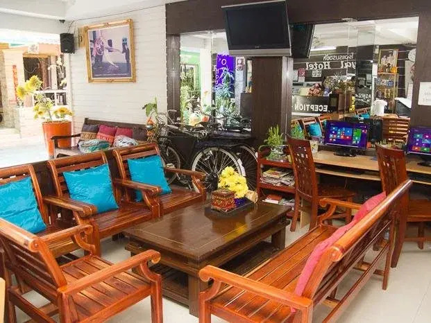 Royal BJ Hotel