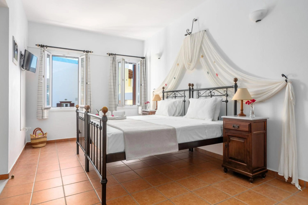 Regginas Apartments