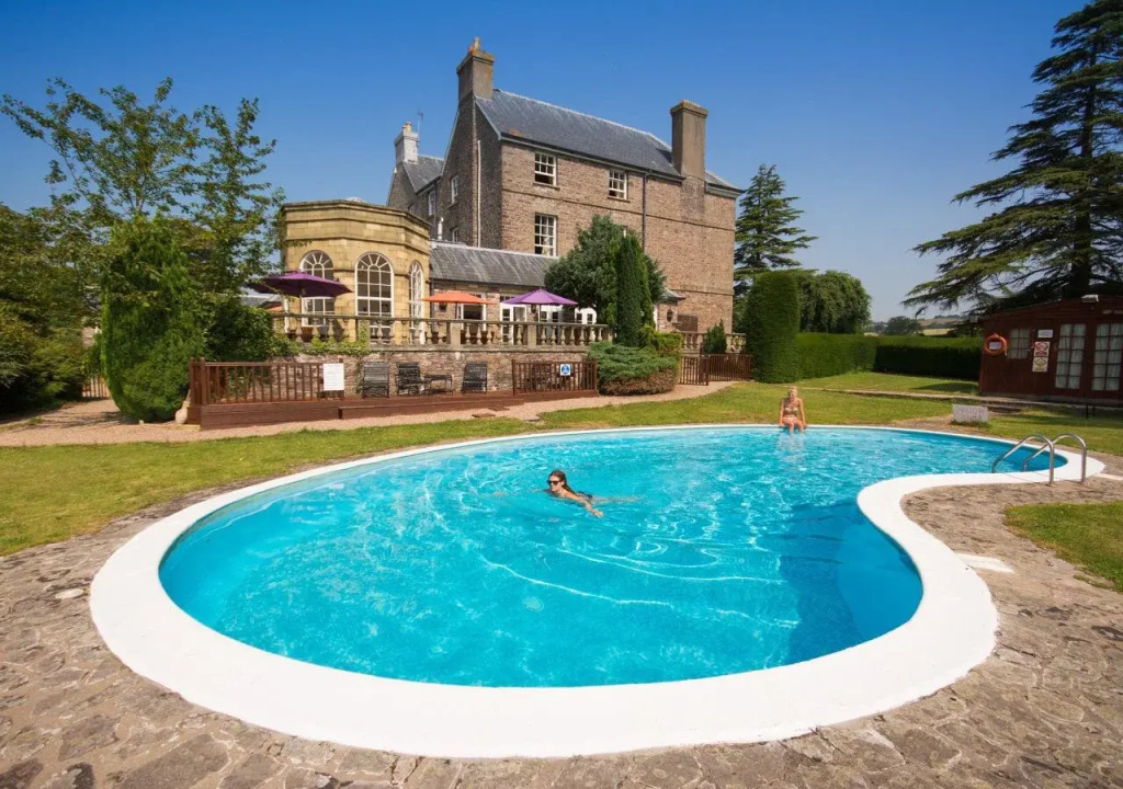 Peterstone Court Country House Restaurant & Spa
