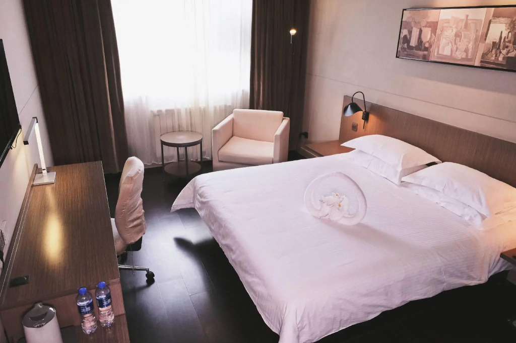 Jinjiang Inn Select Zhenzhou Dongfeng Road Technology Market