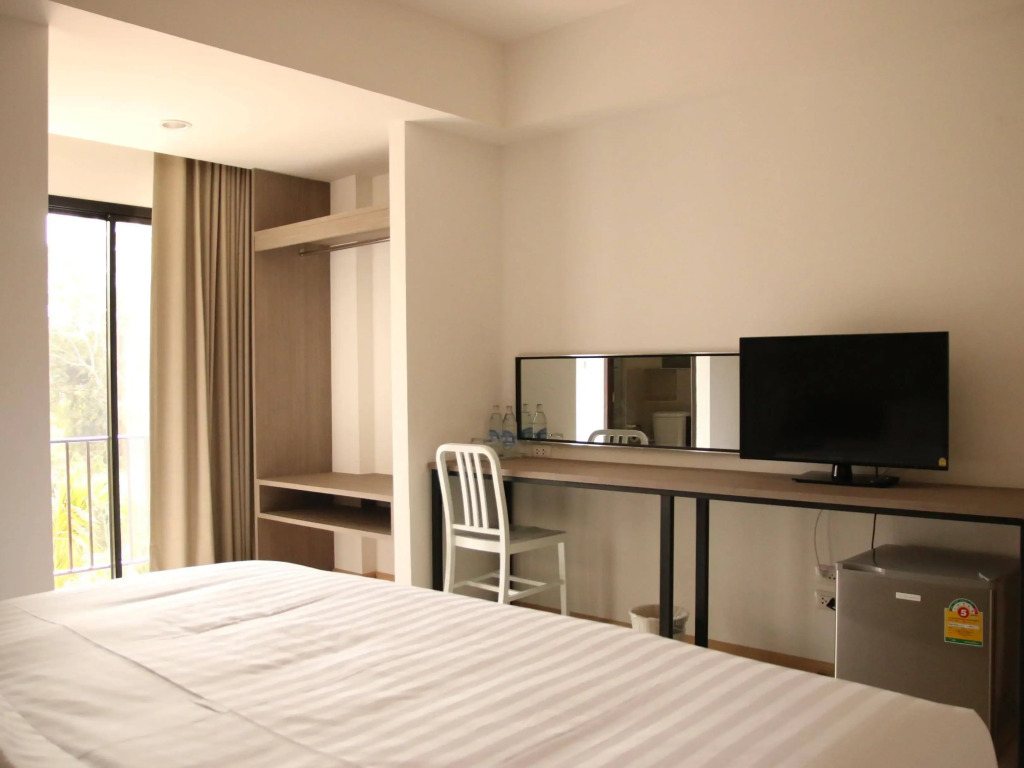 Dee Dee Place Hotel