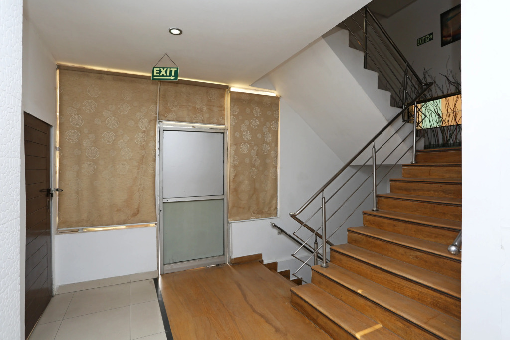 Hotel Om Paradise Near IGI Delhi Airport