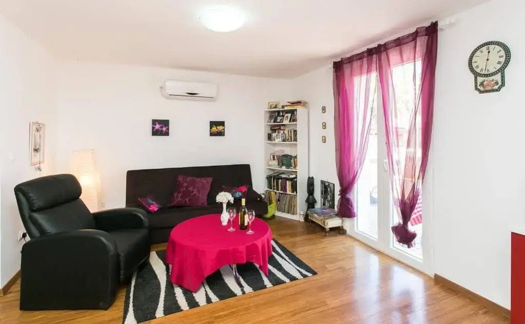 Apartment Malina