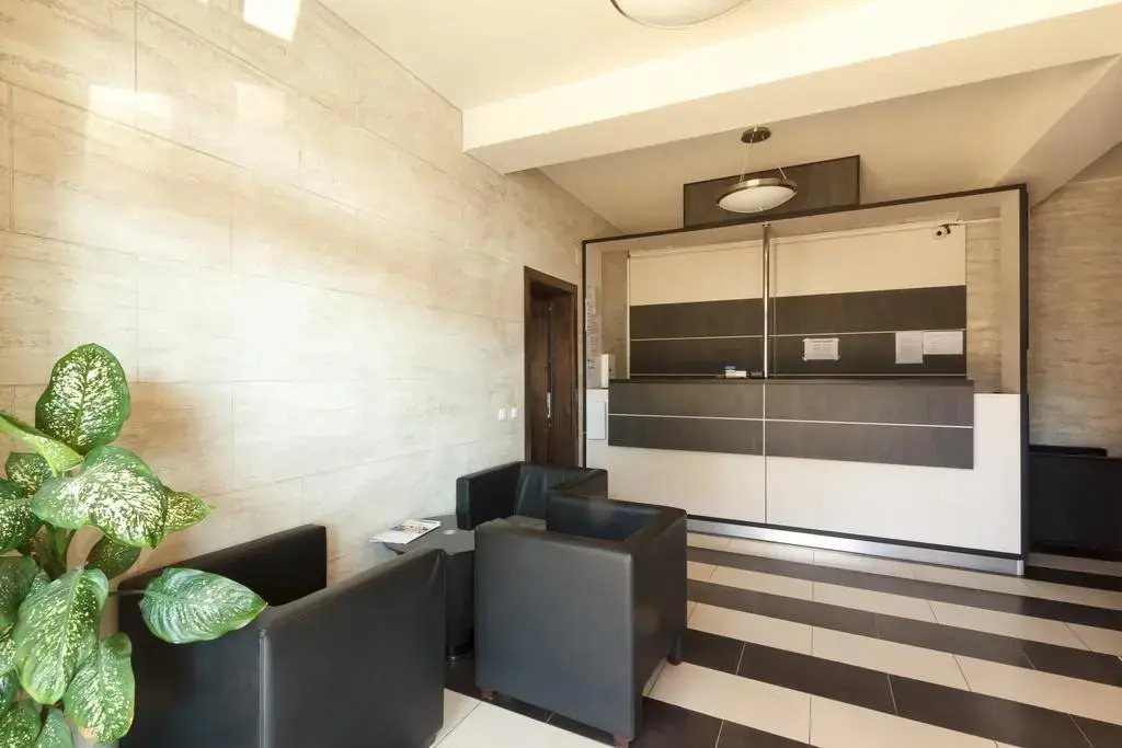 YMY HOTELS Târgu Jiu