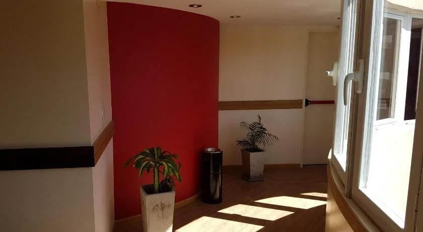 Intersur Suites