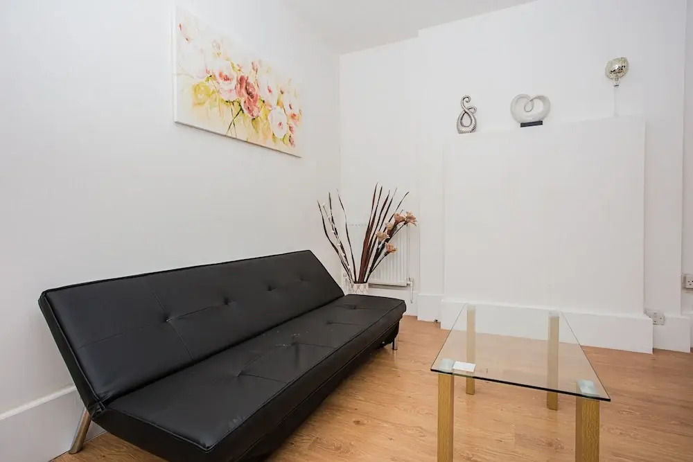 Modern & Spacious 2 Bed Apt in Elephant & Castle