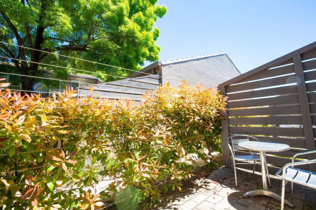 Summer East Apartments
