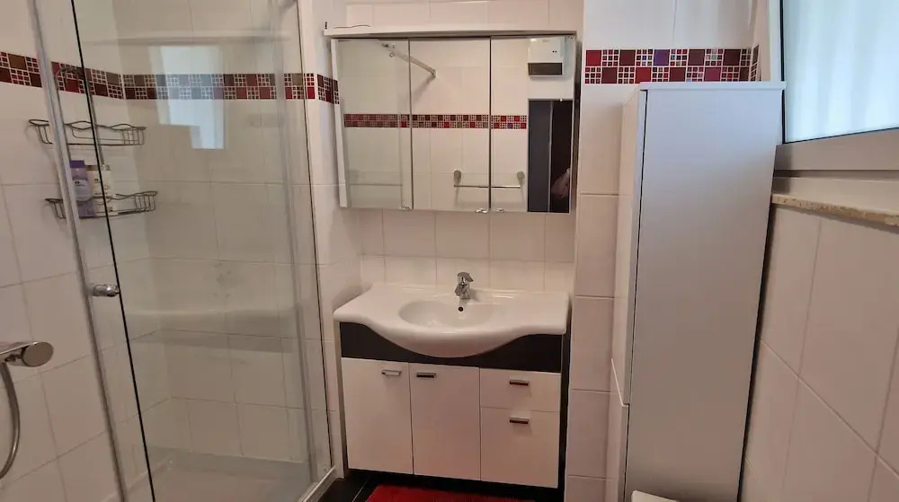 Exclusive serviced flat on Taborstraße