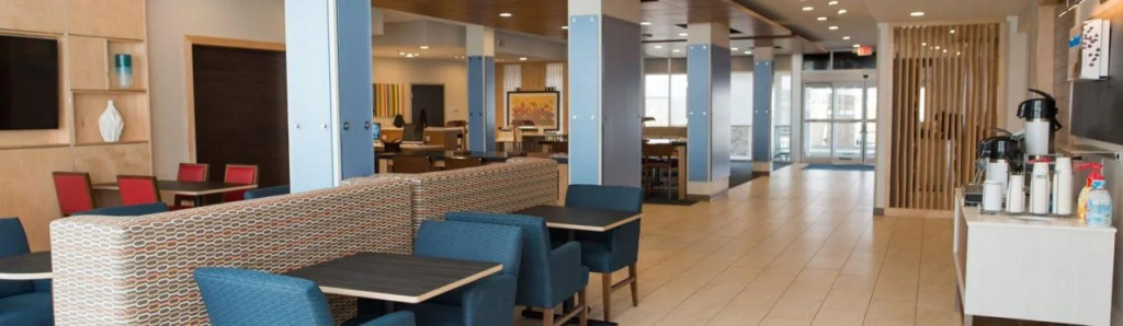 Holiday Inn Express & Suites Marietta by IHG