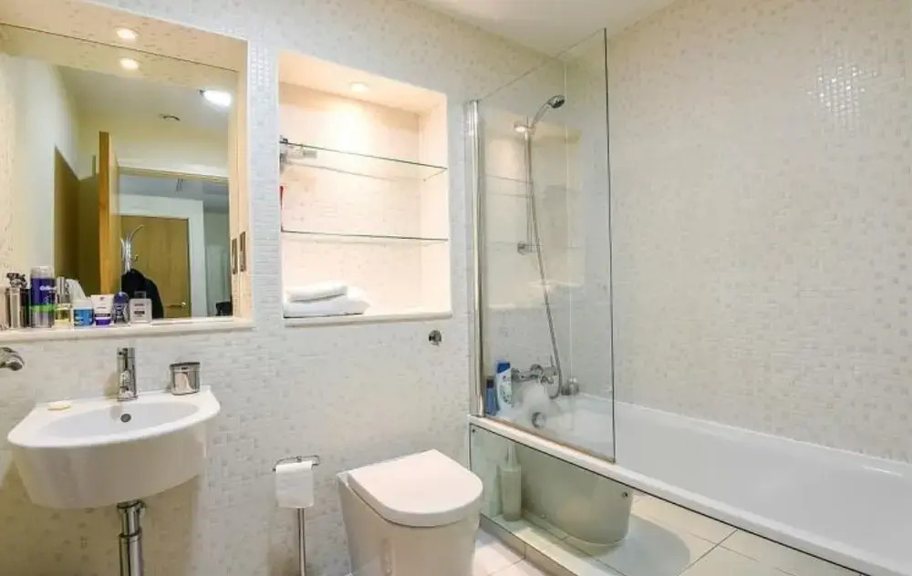 One Bed Apartment in Waterloo near Southwark