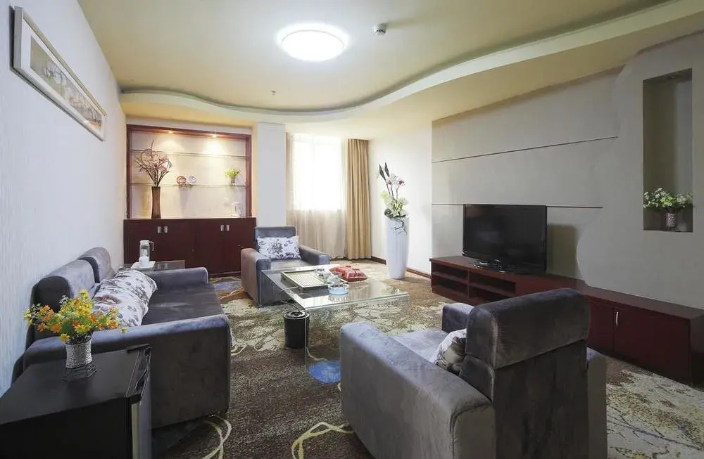 Xinghuacun Hotel
