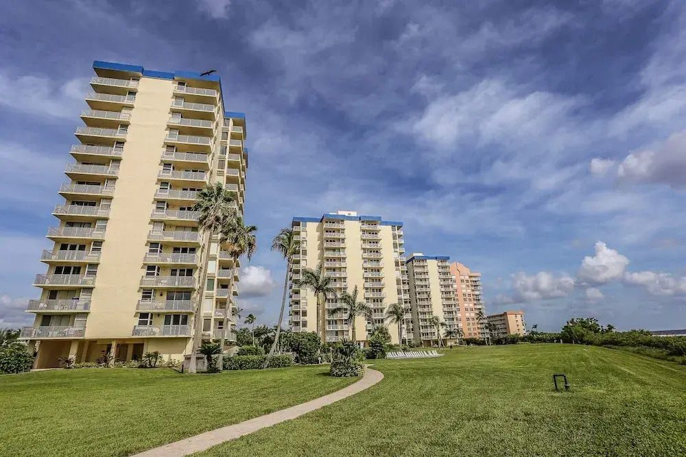 Estero Beach and Tennis 1001A