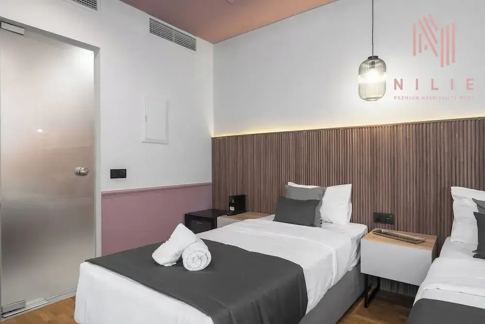 Esther Suites, Nilie Hospitality MGMT
