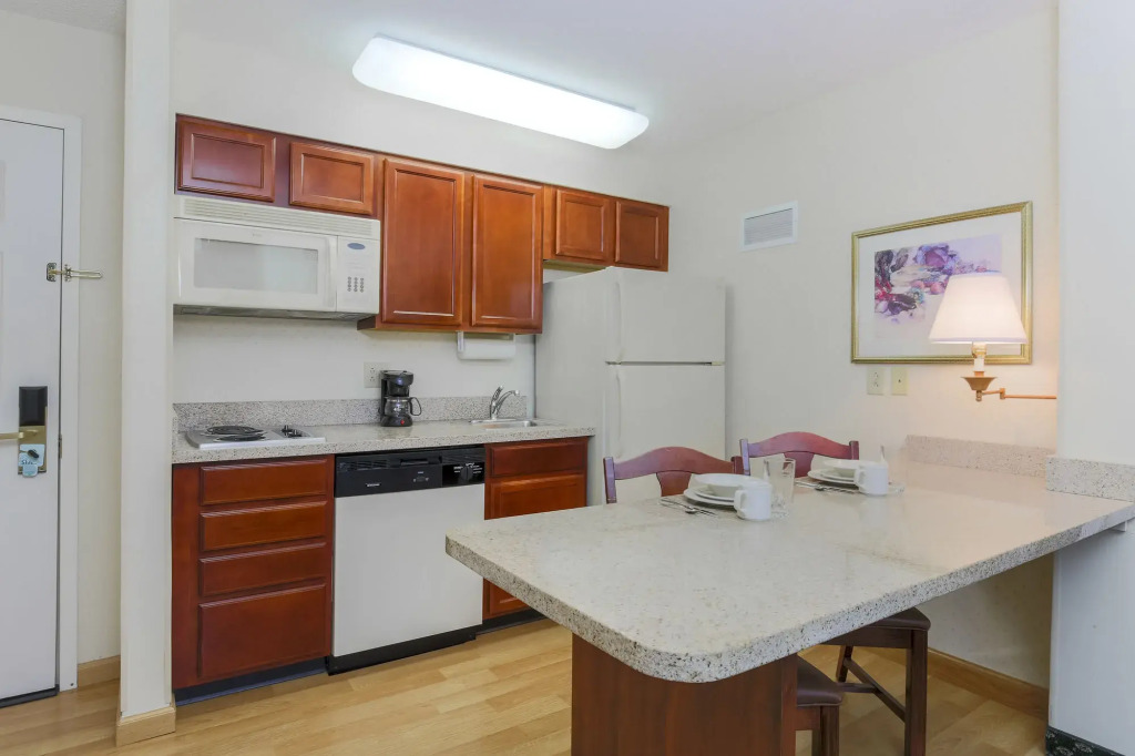 Homewood Suites by Hilton Rochester Henrietta