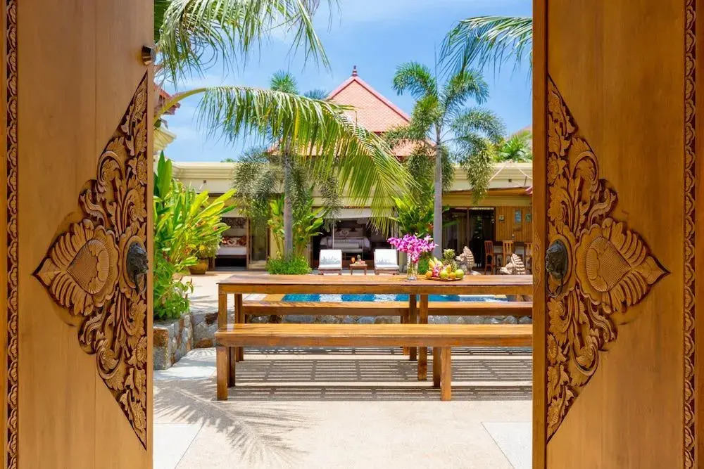 Private 6BR Tropical Estate near Nai Harn Beach