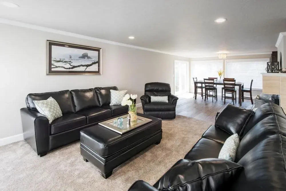 Beach Drive Suites