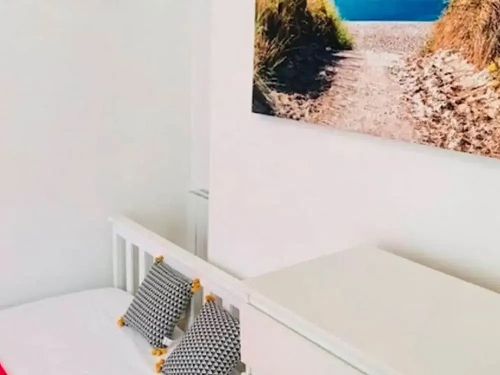 Simplistic Apartment in Bournemouth Near the Sea