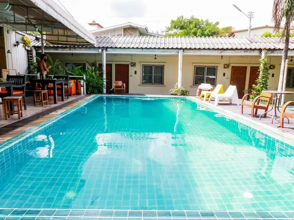 Nida Rooms Phra Sing Soi 2 Bazaar