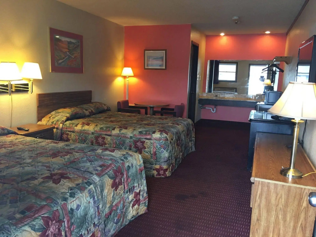 Sullivan Inn