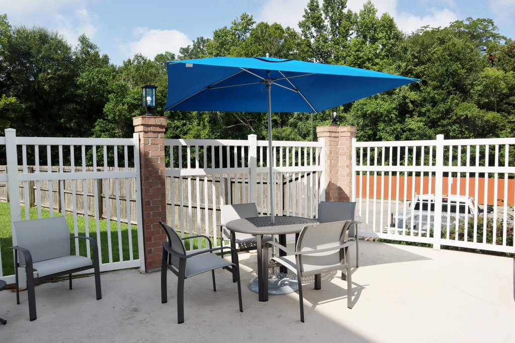 Holiday Inn Express Baton Rouge North by IHG