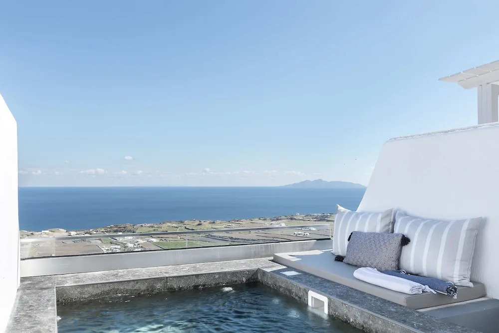 La Estrella Luxury Suites