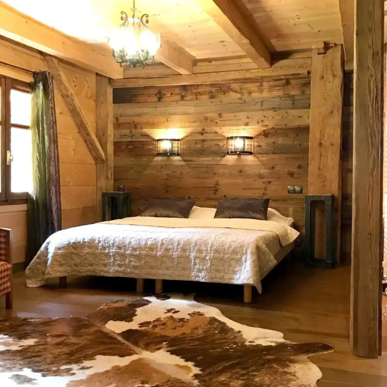 Apartment with 5 Bedrooms in Montriond, with Wonderful Mountain View, Furnished Garden And Wifi - 7 Km From the Slopes
