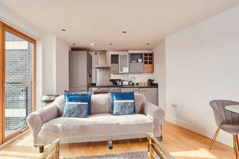 Modern Leeds City Apartment
