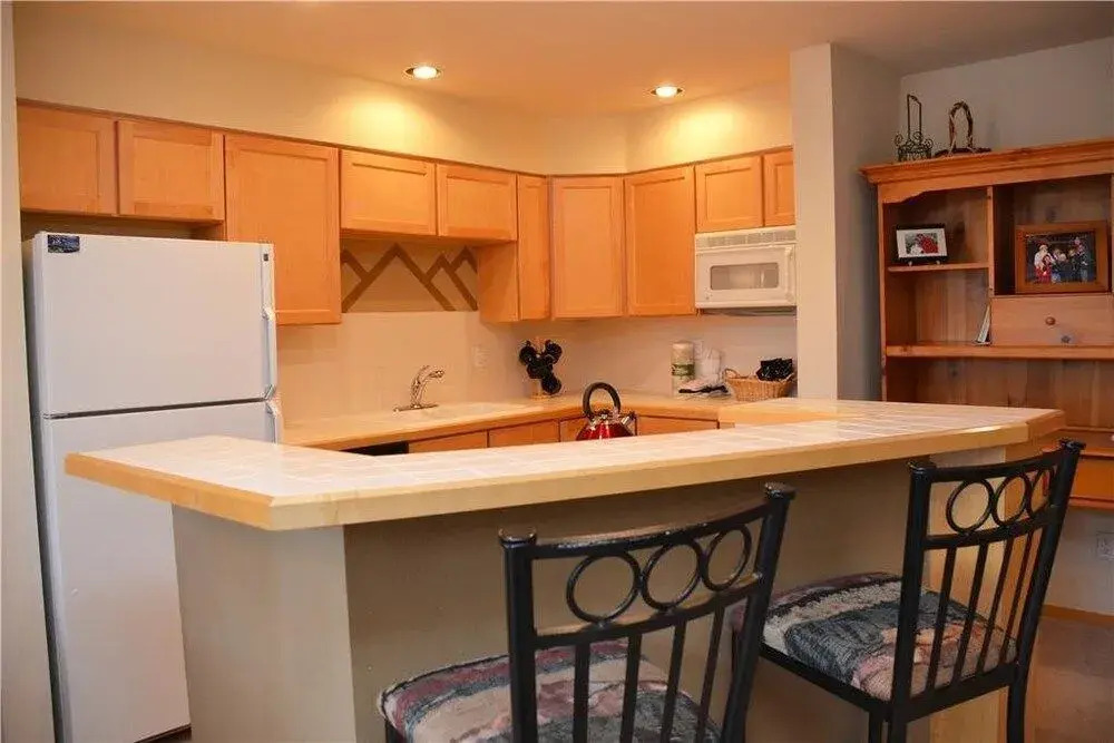 Chimney Ridge Townhomes Unit 504 by RedAwning