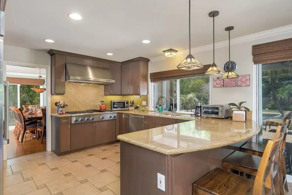 New Listing! Tranquil Estate W/ Private Pool & Gym Home