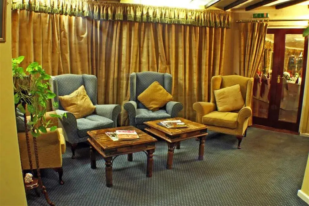 Elva Lodge Hotel
