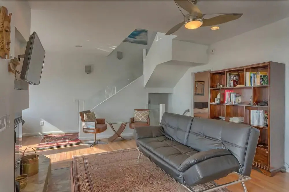 The House on the Blue Shore of Silence by Pristine Properties Vacation Rentals