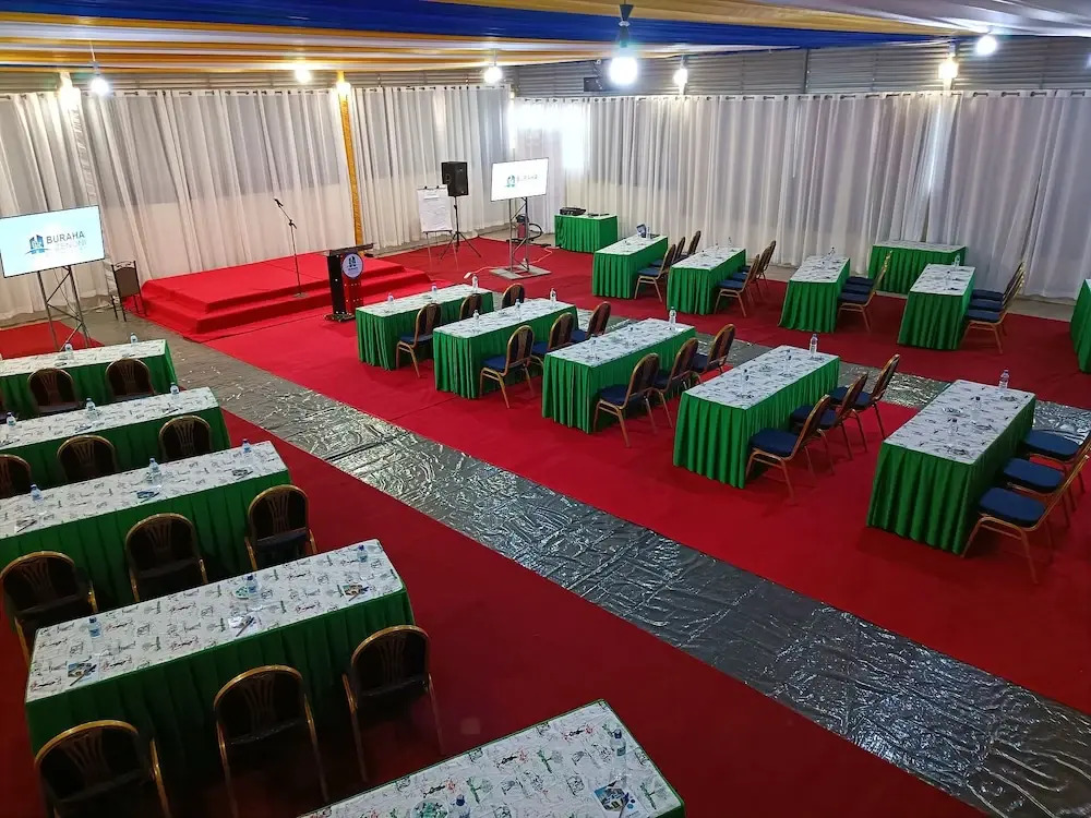 Buraha Zenoni Hotel and Resort