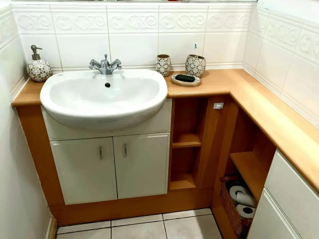 central en-suite room