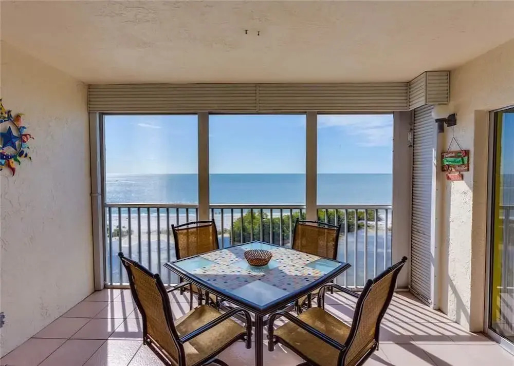 Sun Caper 808 - Two Bedroom Condo