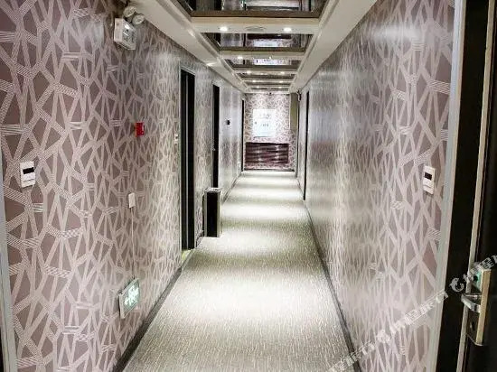 Baicheng Express Hostel