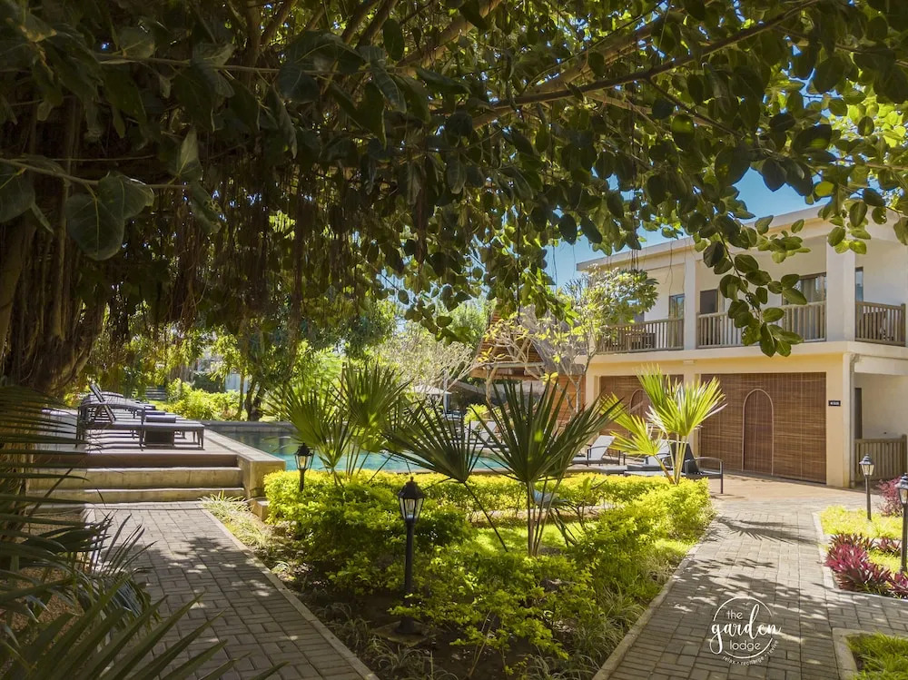 The Garden Lodge Pereybere - Piscine & Jardin