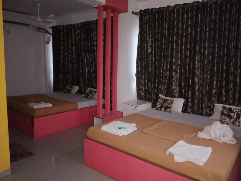 Hotel Malhar Palace