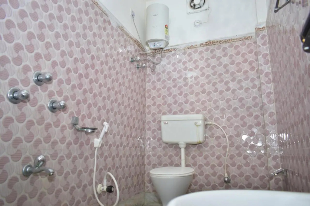 Binay chapa homestay in jaldapara