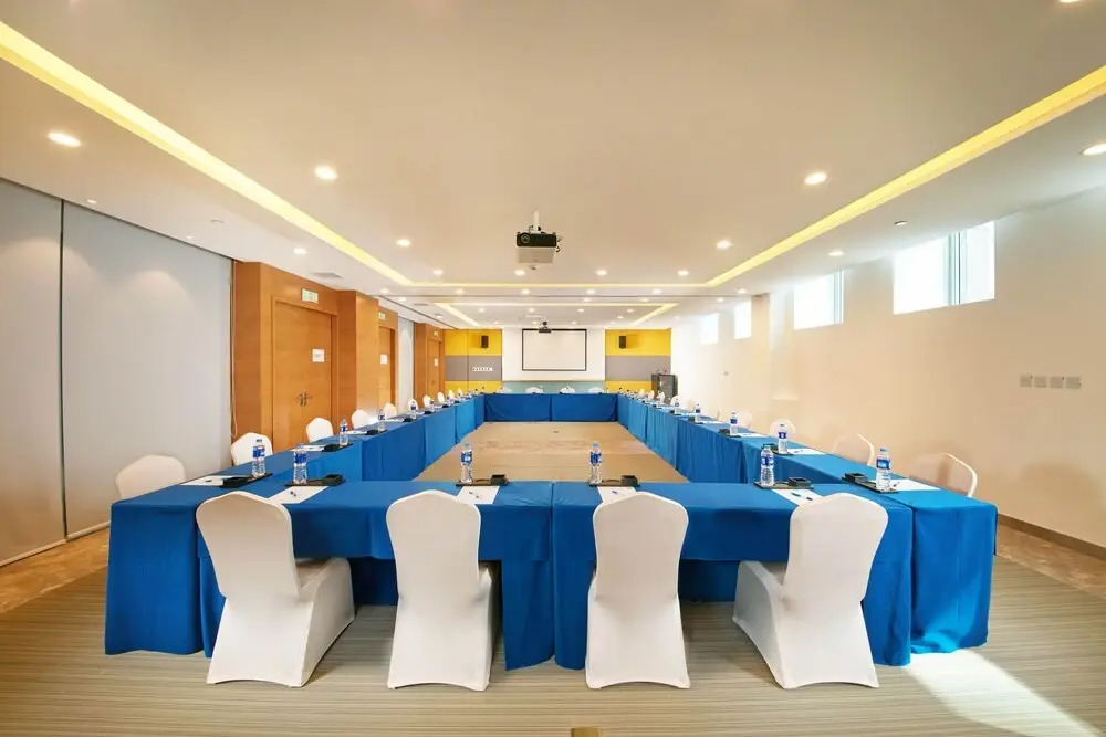 Holiday Inn Express Handan East