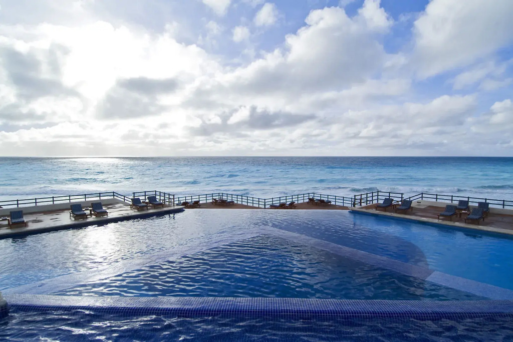 Secrets Mirabel Cancún Resort & Spa