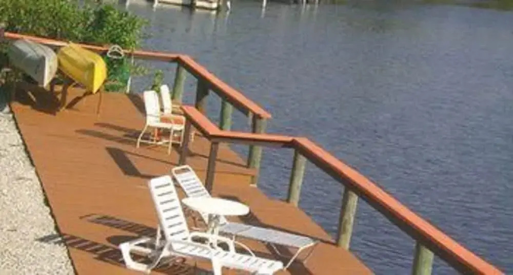 River Wilderness Waterfront Cabins