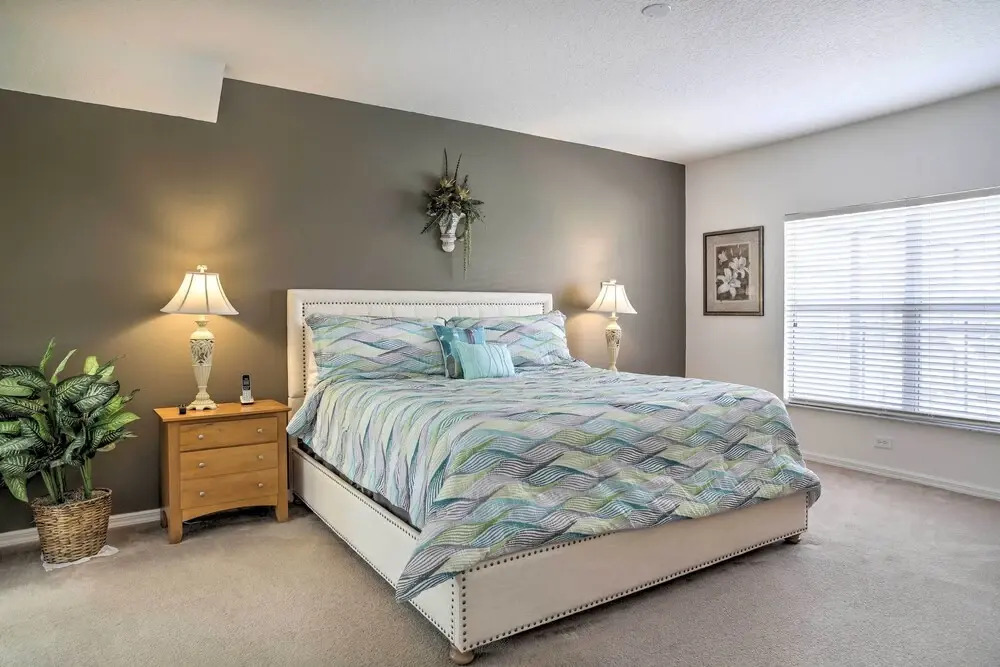Davenport Getaway w/ Pool: 11 Mi to Disney Parks!