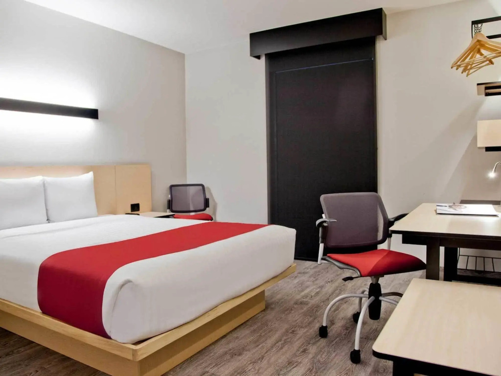 City Express Plus by Marriott Medellín Colombia